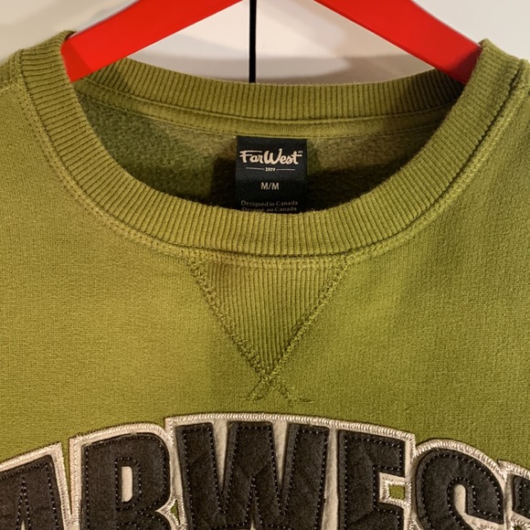 Far West (M) - Picture 3 of 16